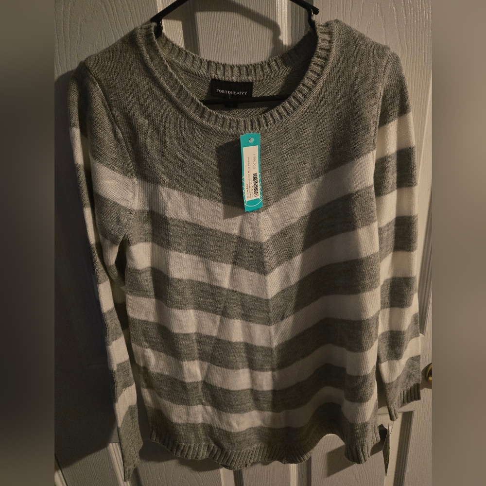 NWT Fortune+Ivy Gray and White Striped Women's Sweater